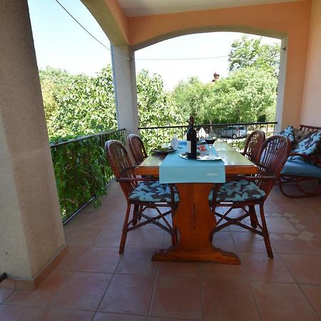 Apartment Jelka Malinska Dış mekan fotoğraf