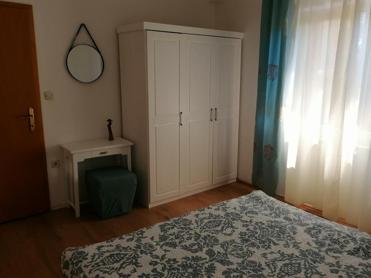 Apartment Jelka Malinska Dış mekan fotoğraf