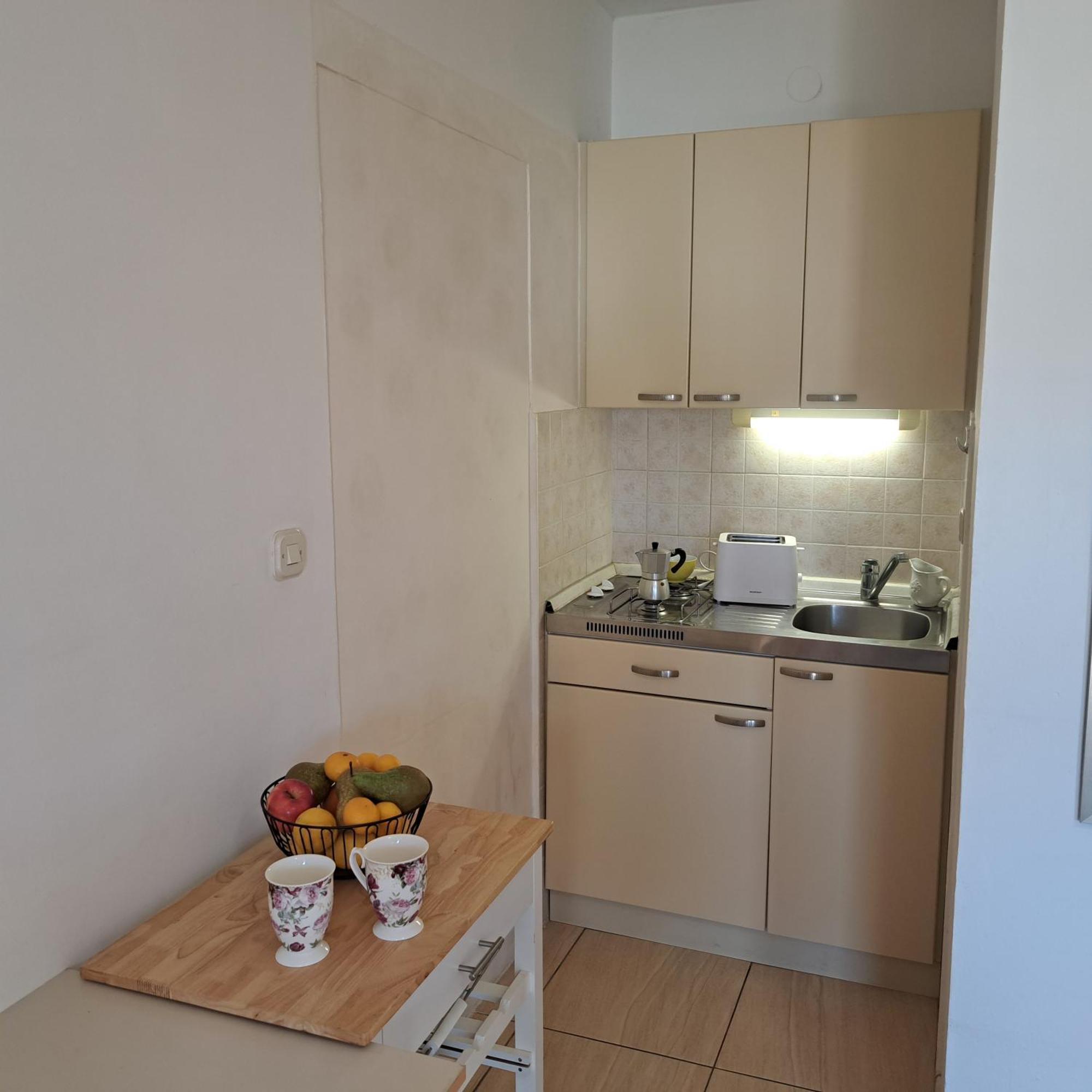 Apartment Jelka Malinska Dış mekan fotoğraf