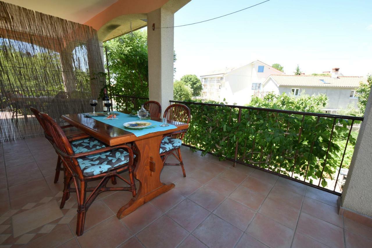 Apartment Jelka Malinska Dış mekan fotoğraf